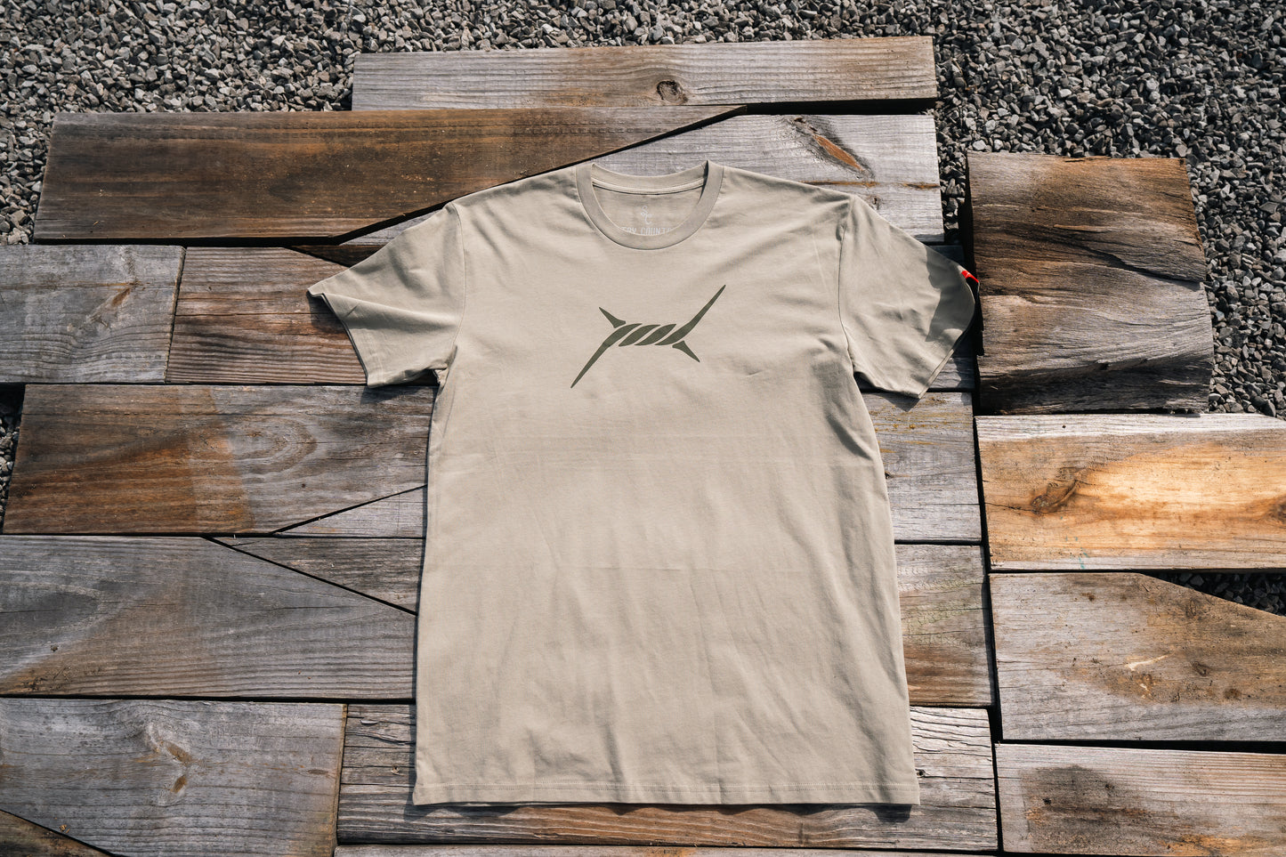 Barb Tee